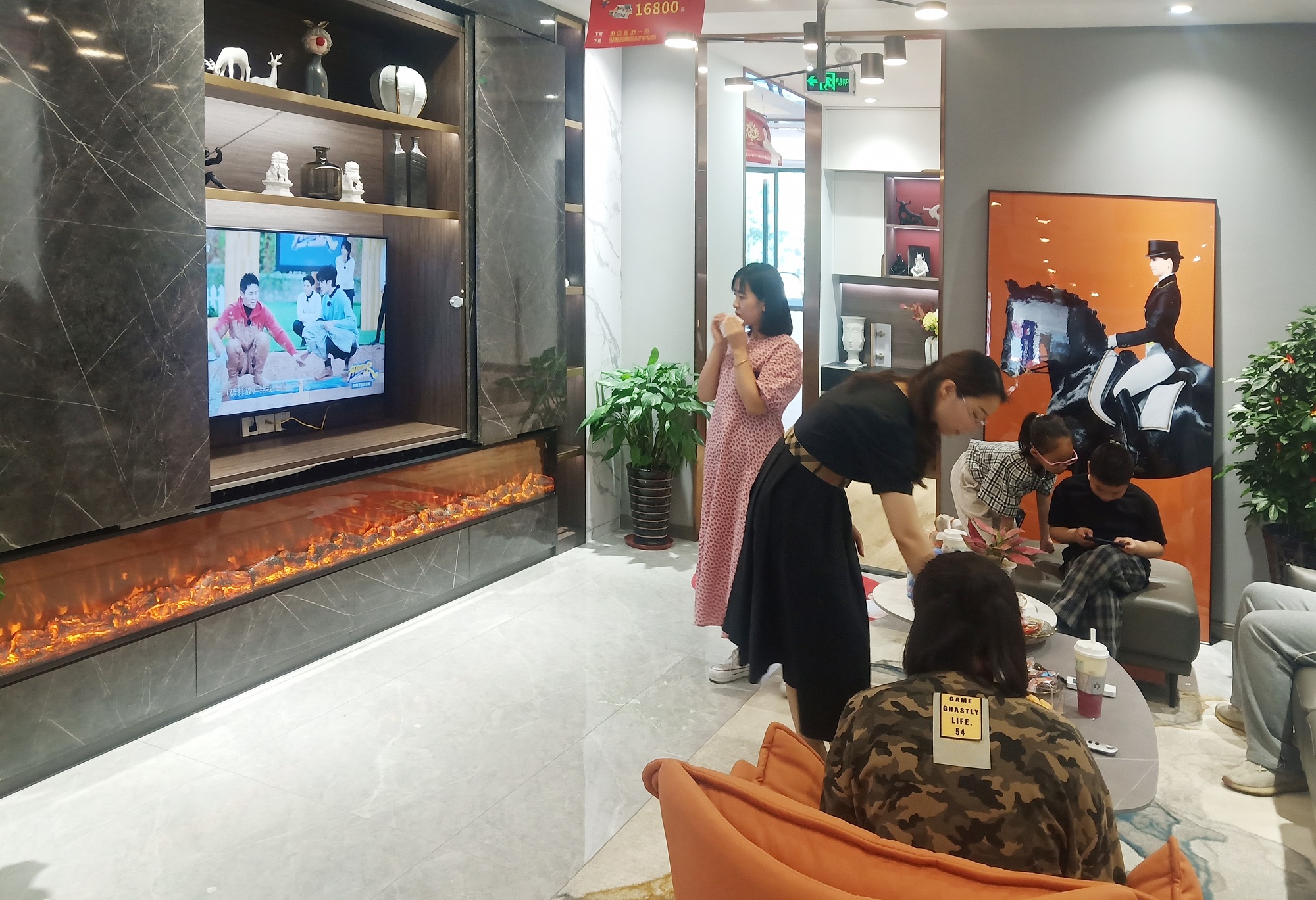 聚商江南 揚帆起航 雷竞技在线官方入口江陰店宏業駿開 聚商江南 揚帆起航 雷竞技在线官方入口江陰店宏業駿開