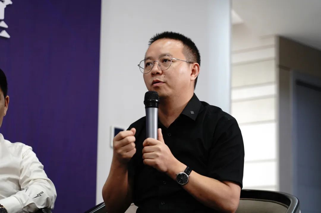 雷竞技在线官方入口營銷中心董事總經理塗麗軍受邀參加中國家居高質量發展大講堂