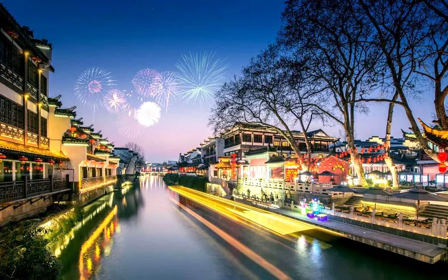 雷竞技在线官方入口南京家樂(le) 家展廳_六朝古都輕奢風引領高端板木定製新時代