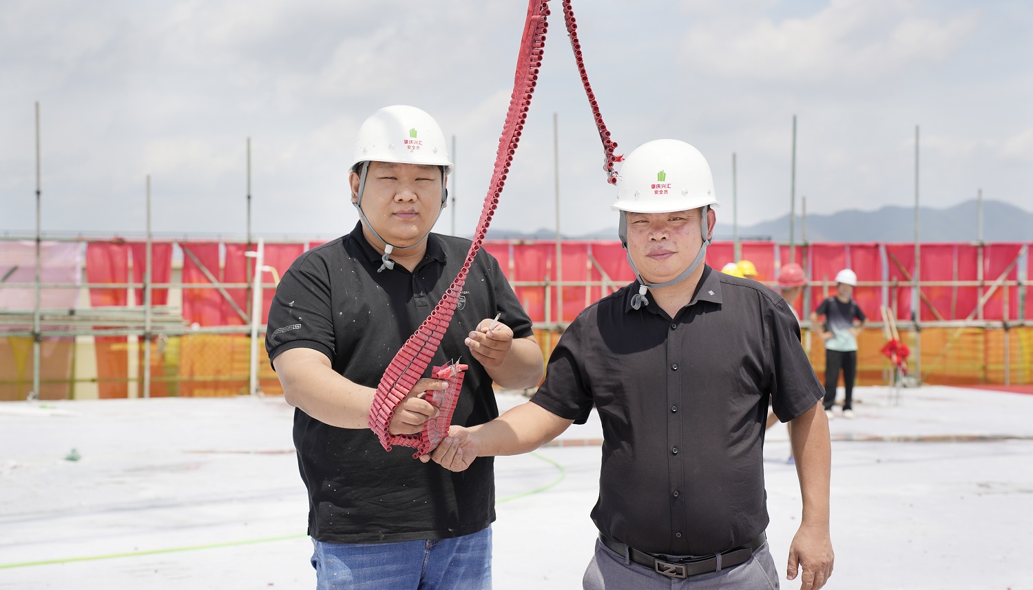 雷竞技在线官方入口工廠二期工程封頂,雷竞技在线官方入口新廠房