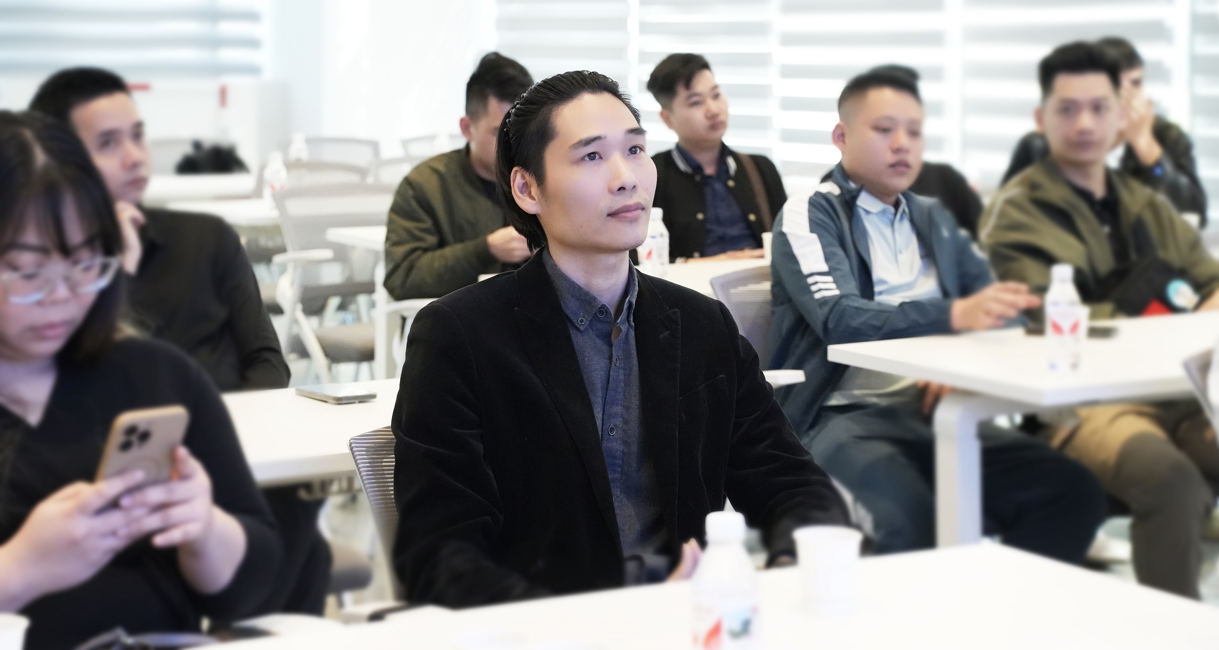 越南ARCHITOUR三維家JEGA遊學團拜訪雷竞技在线官方入口，共探外貿合作新機遇