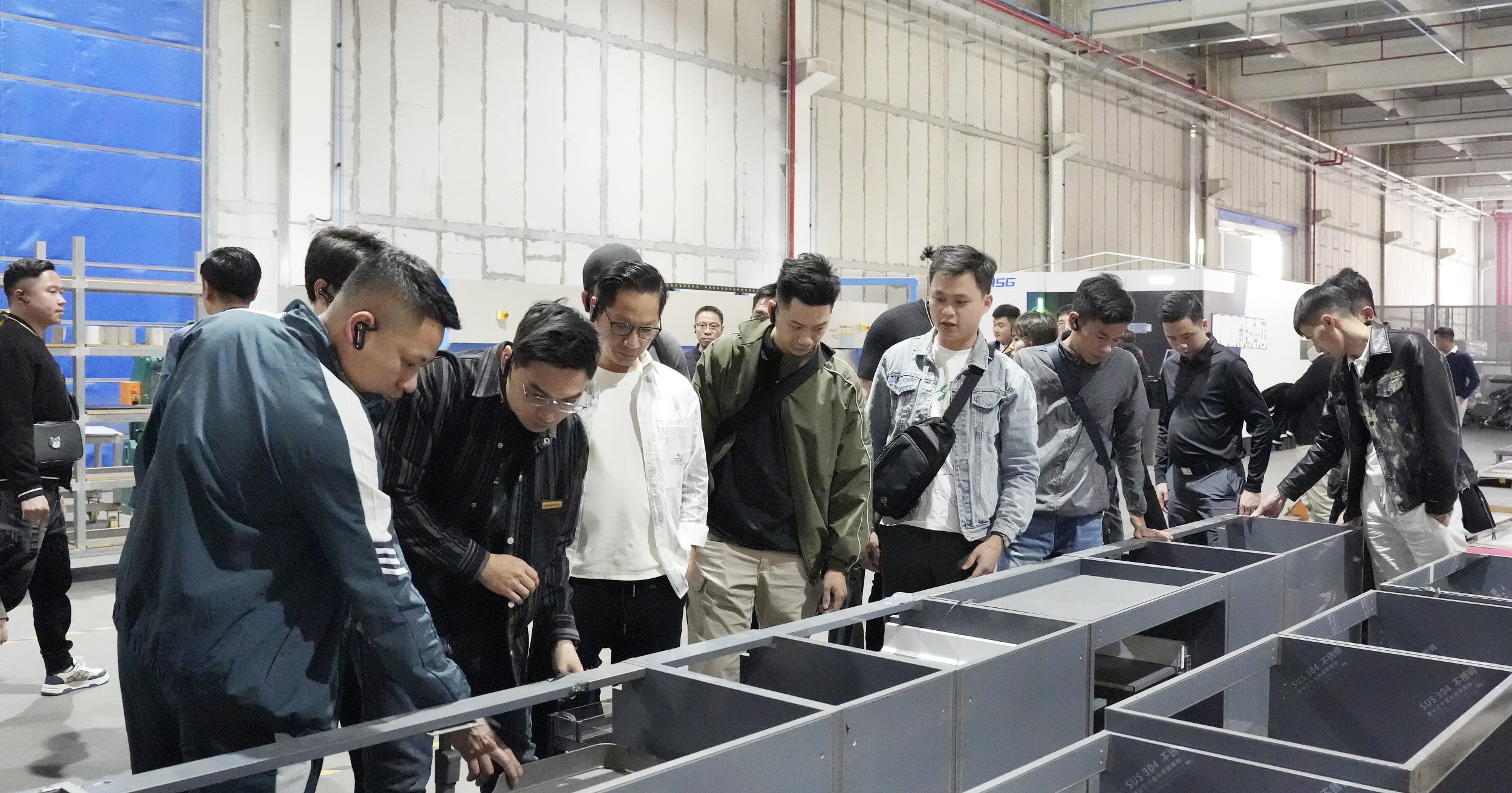越南ARCHITOUR三維家JEGA遊學團拜訪雷竞技在线官方入口，共探外貿合作新機遇